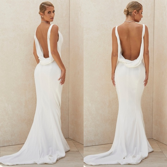 House of CB ‘ODETTE’ IVORY DRAPED BACK BRIDAL GOWN - LIMITED EDITION - Picture 2 of 2